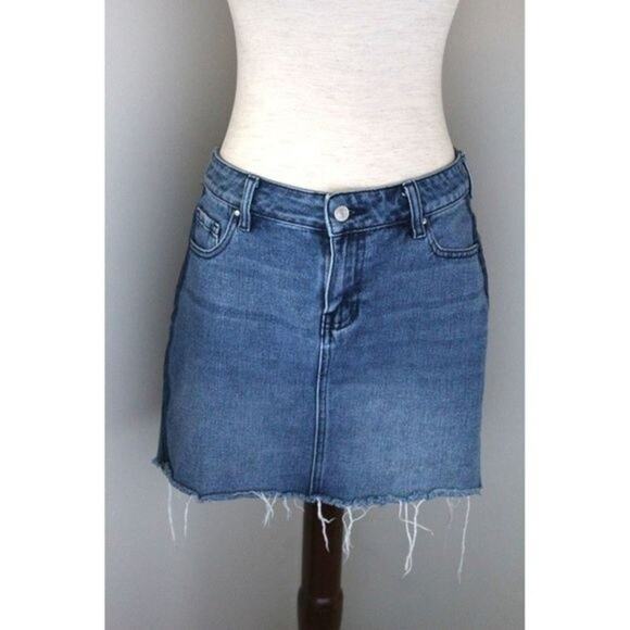 Pacsun Two-Tone‎ Cut off Jean Skirt 26 - Picture 1 of 4